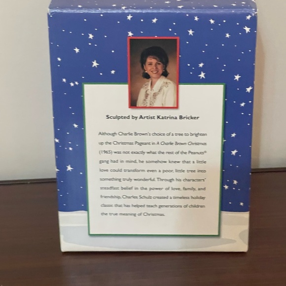 Peanuts Snoopy and Charlie Brown Hallmark 50 Years Musical Snow Globe 19… - Picture 6 of 8